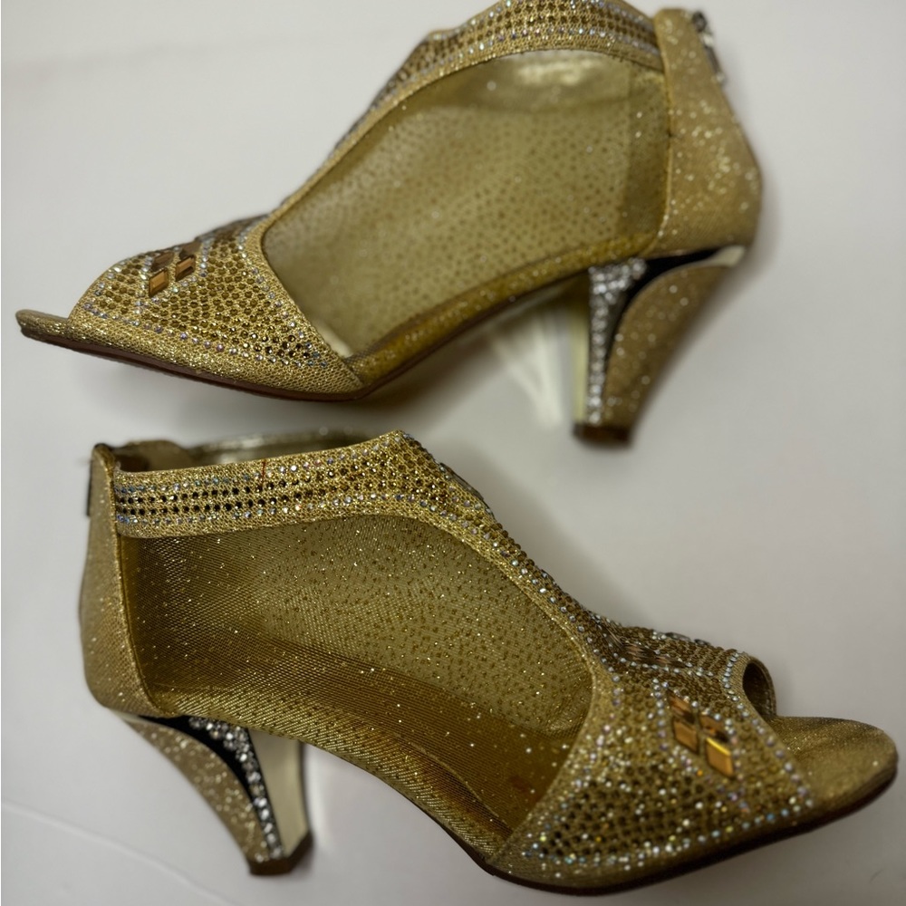 Pierre Dumas Gold & Mesh W/ Rhinestones 7.5